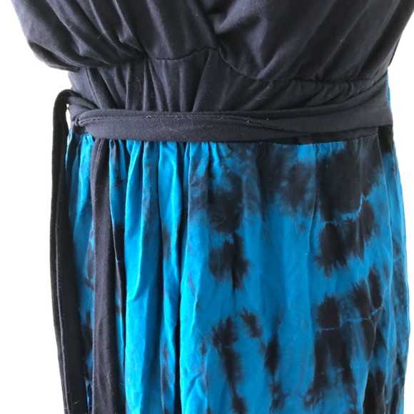 Liz Lange Maternity Maxi Dress - Picture 9 of 14